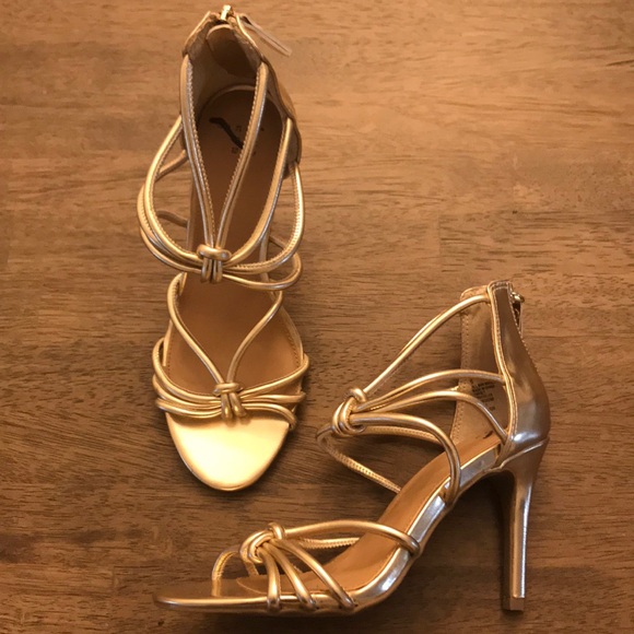 A New Day gold heels - Picture 2 of 5